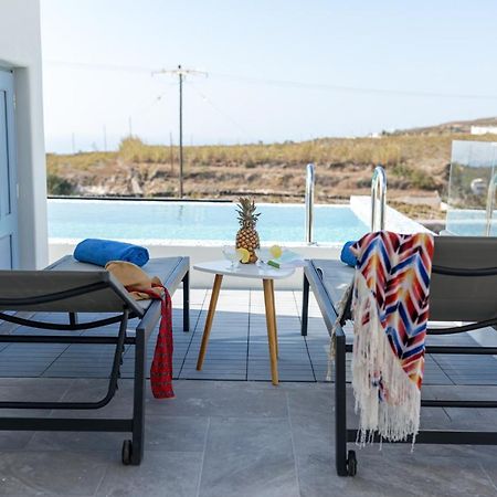 Luxe Maroussi Villas Pýrgos 外观 照片