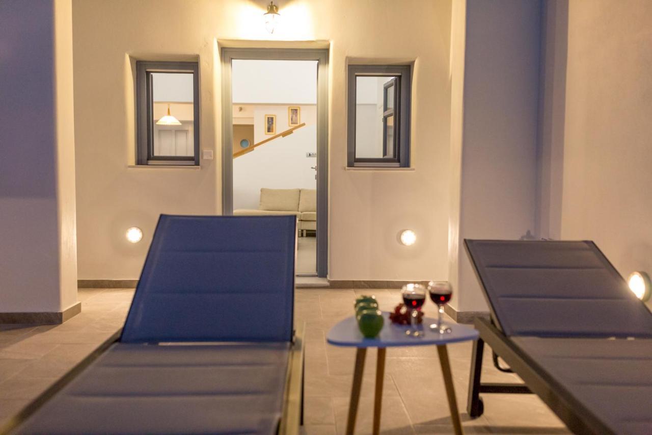 Luxe Maroussi Villas Pýrgos 外观 照片
