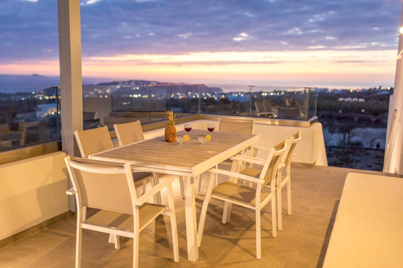 Luxe Maroussi Villas Pýrgos 外观 照片